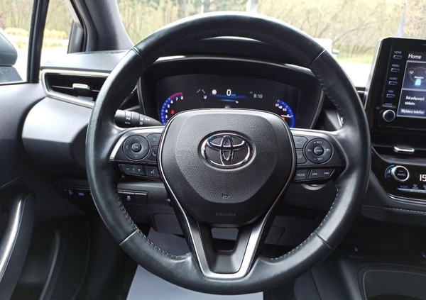 Toyota Corolla cena 84900 przebieg: 171918, rok produkcji 2019 z Środa Śląska małe 191
